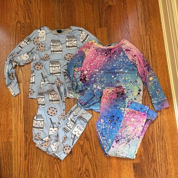 2 Sets of PixieLane Pajamas - Picture 1 of 6